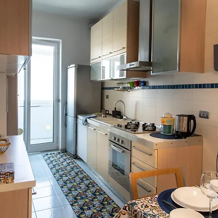 Esperia Attico Apartment *